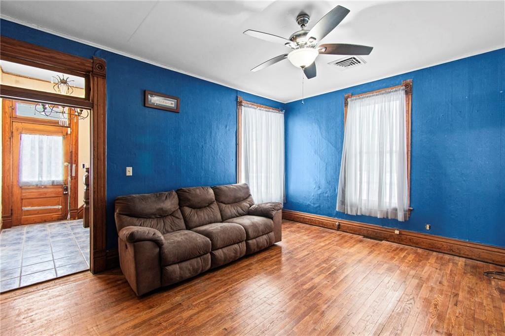 413-415 S Orchard Street — photo 35