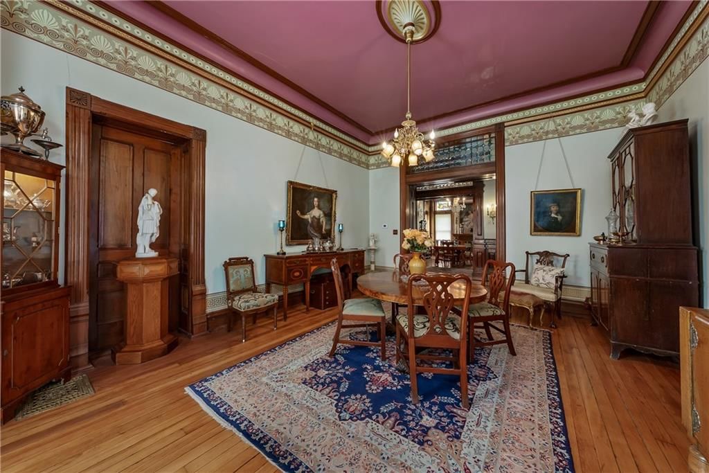 809-819 Hall Street — photo 38