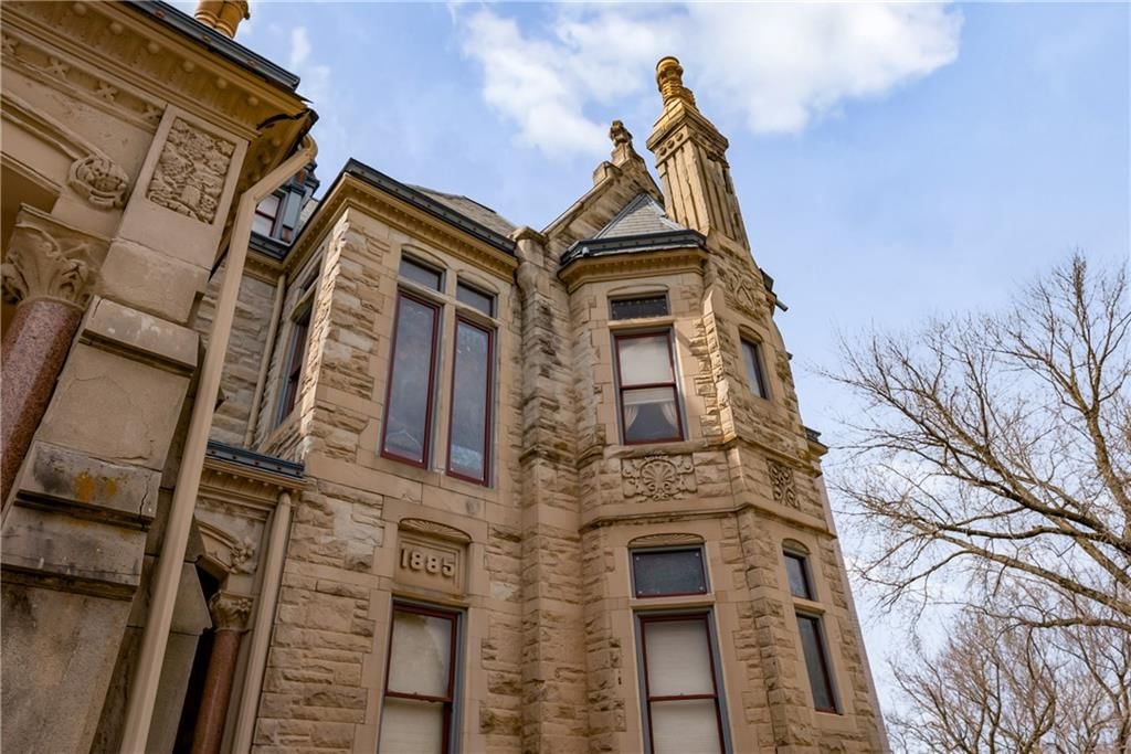 809-819 Hall Street — photo 84