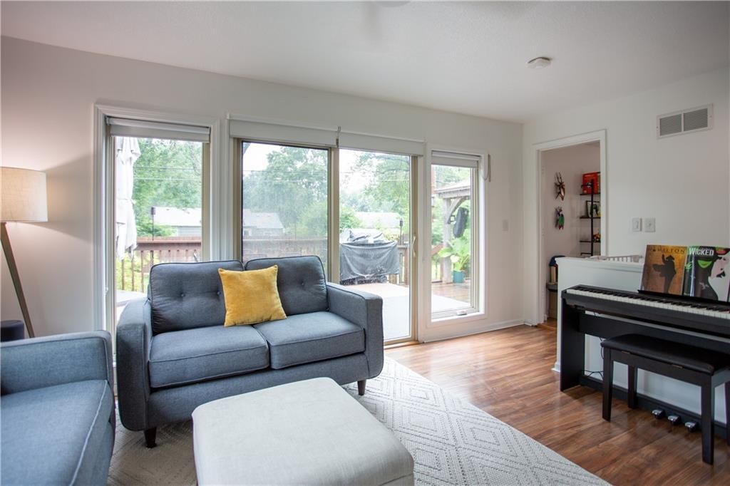 7524 Foster Street — photo 17