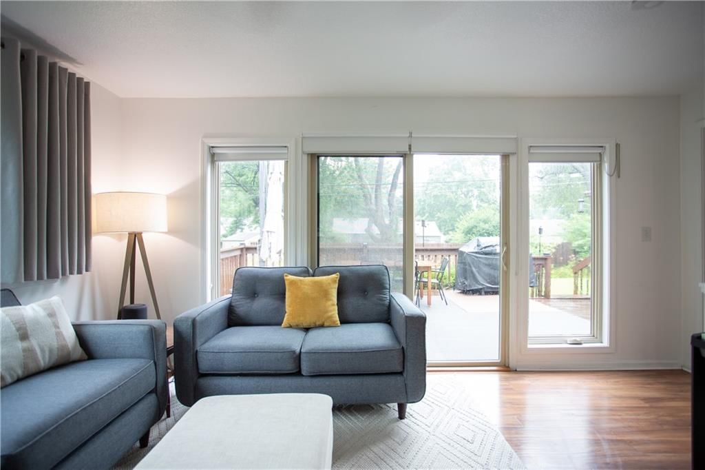 7524 Foster Street — photo 19