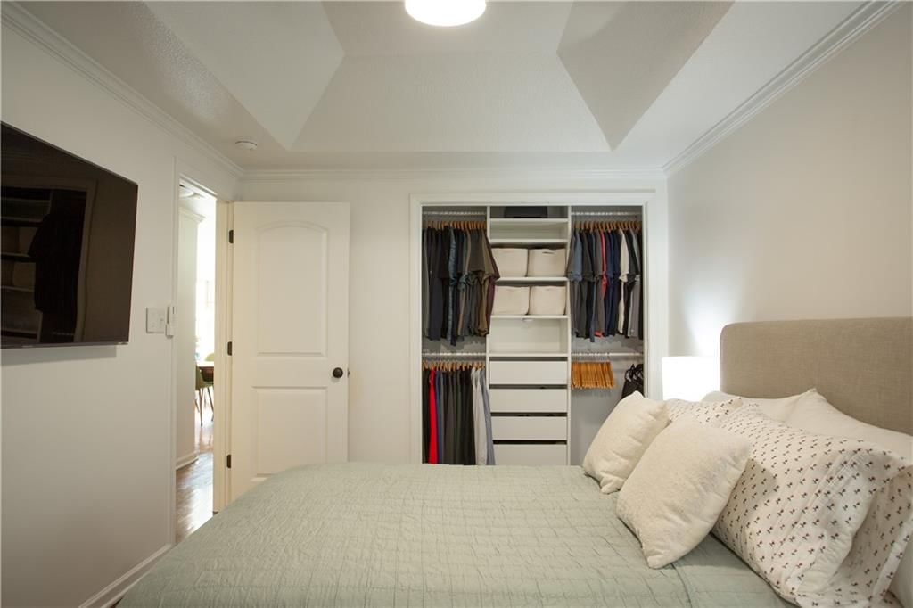 7524 Foster Street — photo 21