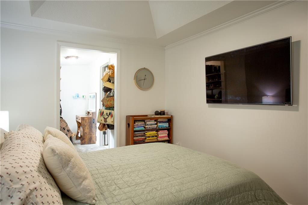 7524 Foster Street — photo 22