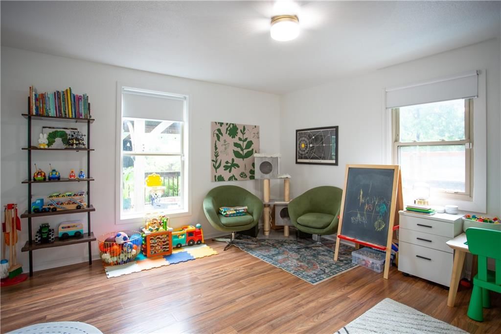 7524 Foster Street — photo 33