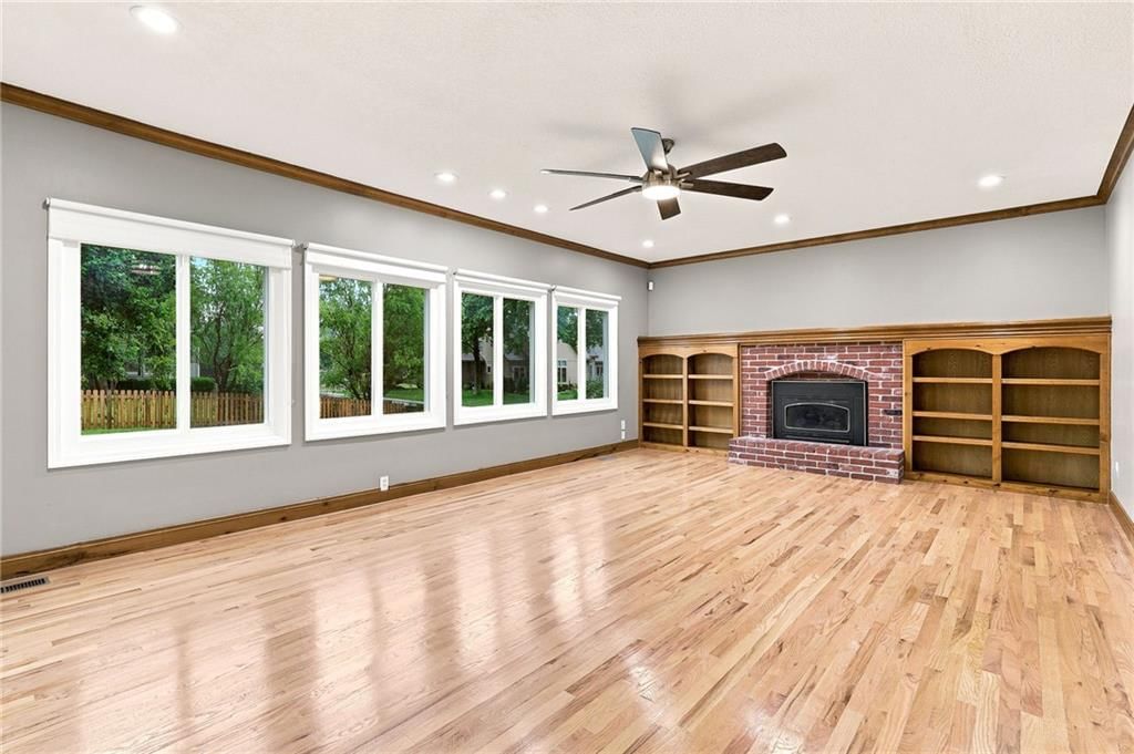 608 NE Ashmont Place — photo 9
