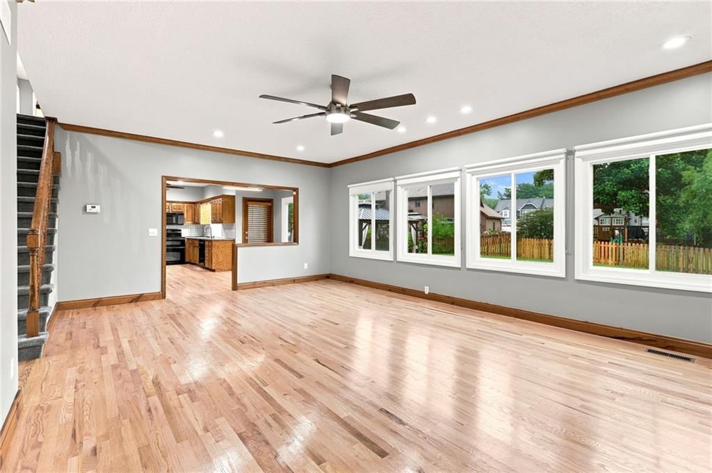 608 NE Ashmont Place — photo 12