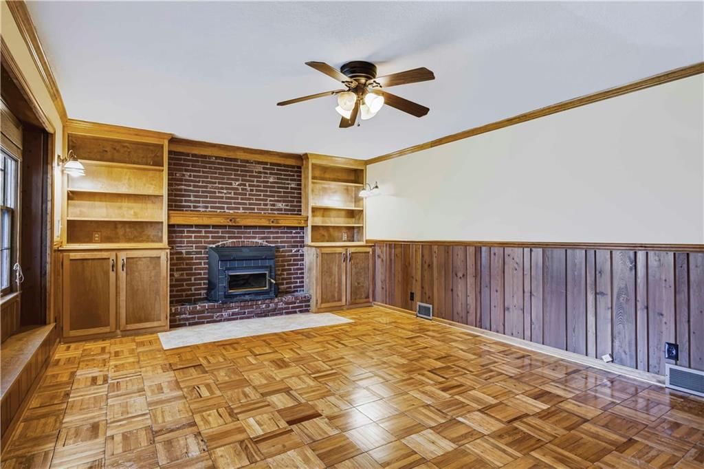 8706 Mackey Street — photo 11