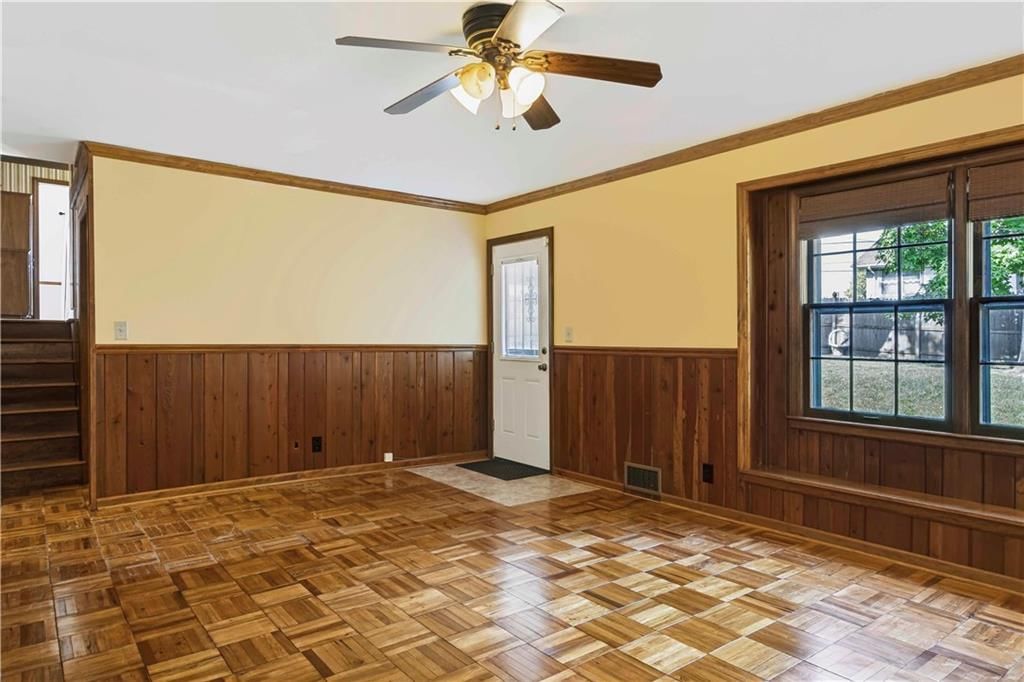 8706 Mackey Street — photo 13