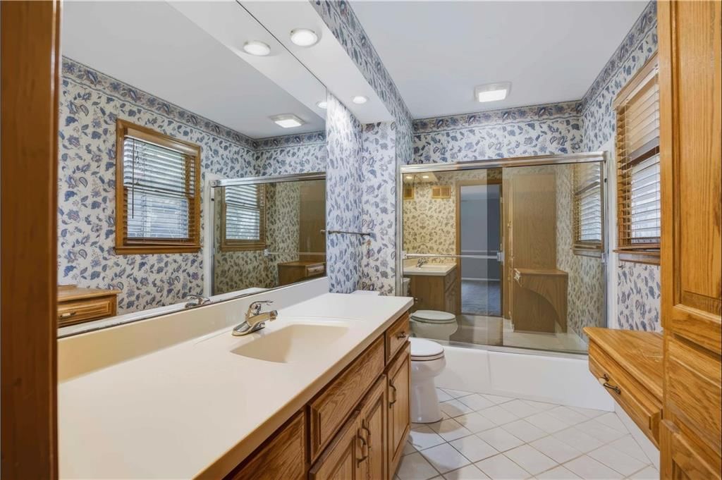 8706 Mackey Street — photo 17