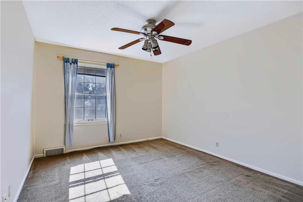8706 Mackey Street — photo 22