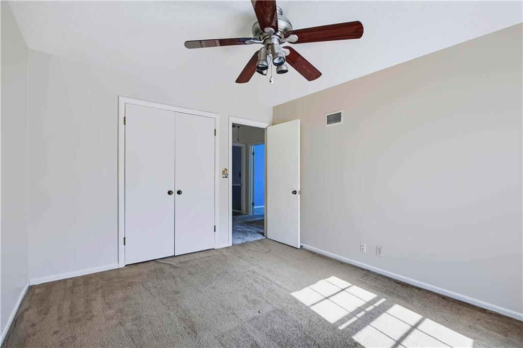 8706 Mackey Street — photo 23