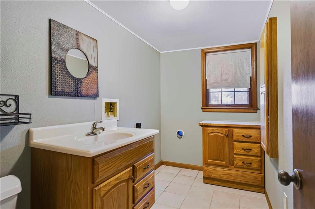 8706 Mackey Street — photo 24