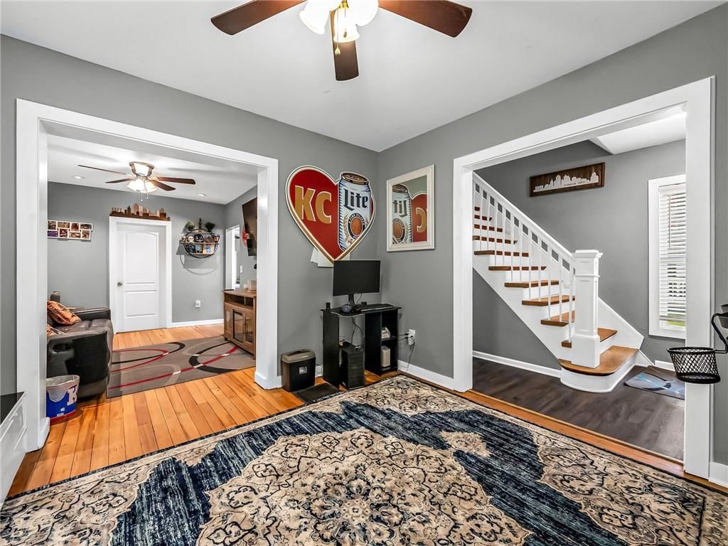 549 S Huttig Avenue — photo 6