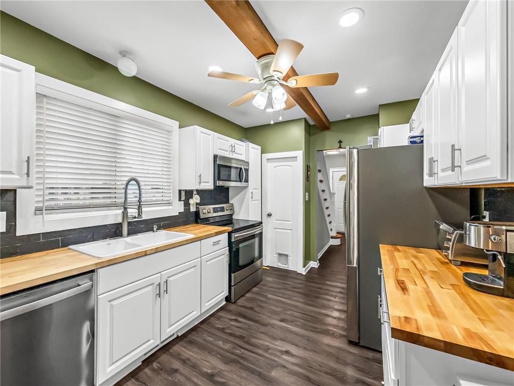 549 S Huttig Avenue — photo 10