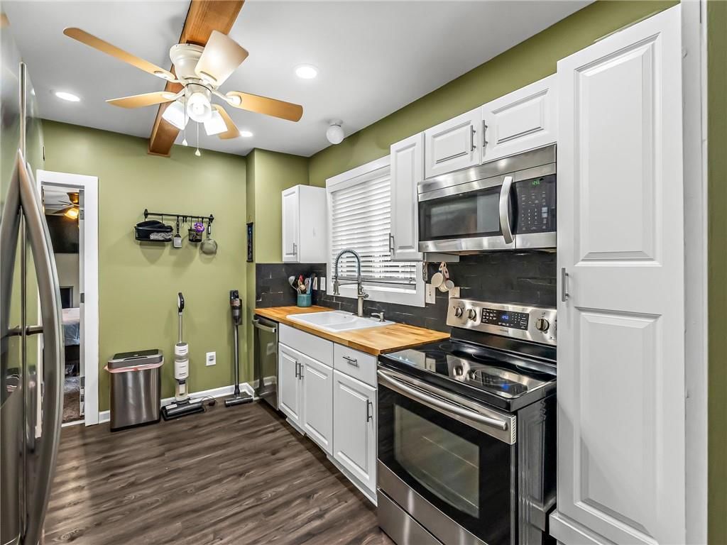 549 S Huttig Avenue — photo 11
