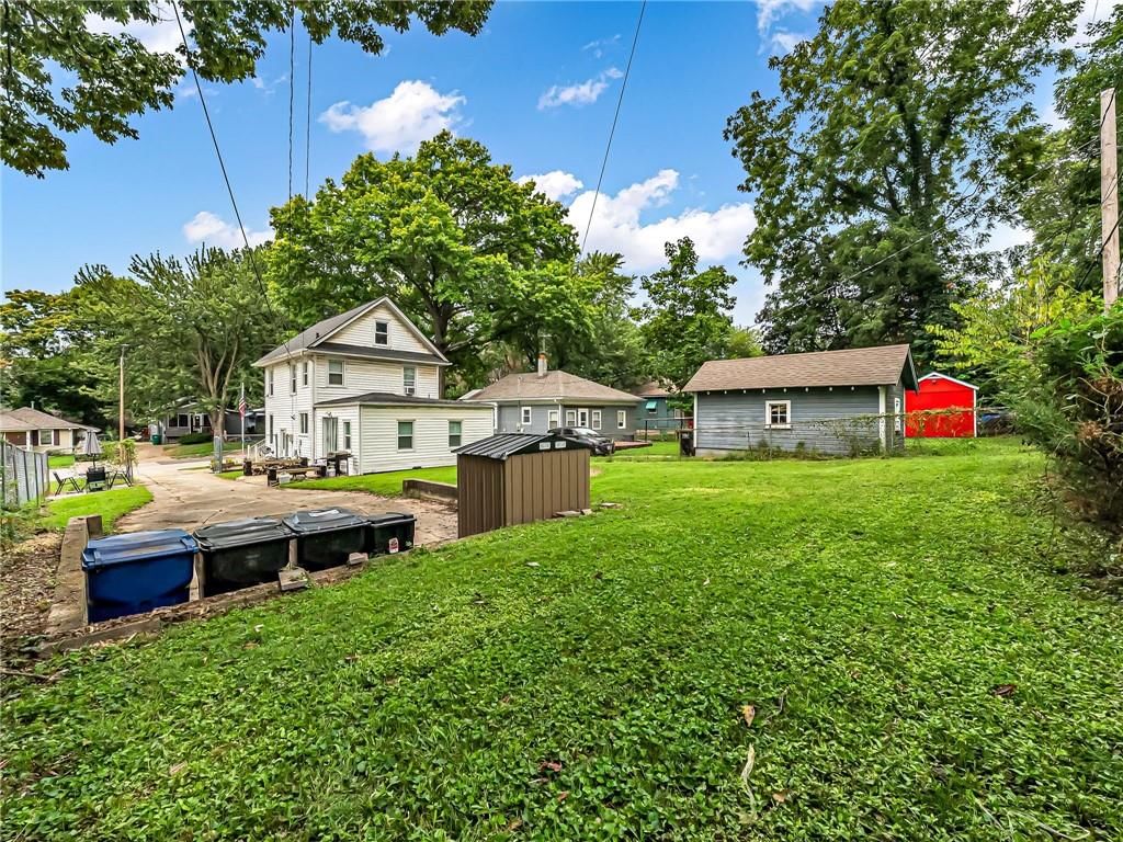 549 S Huttig Avenue — photo 26