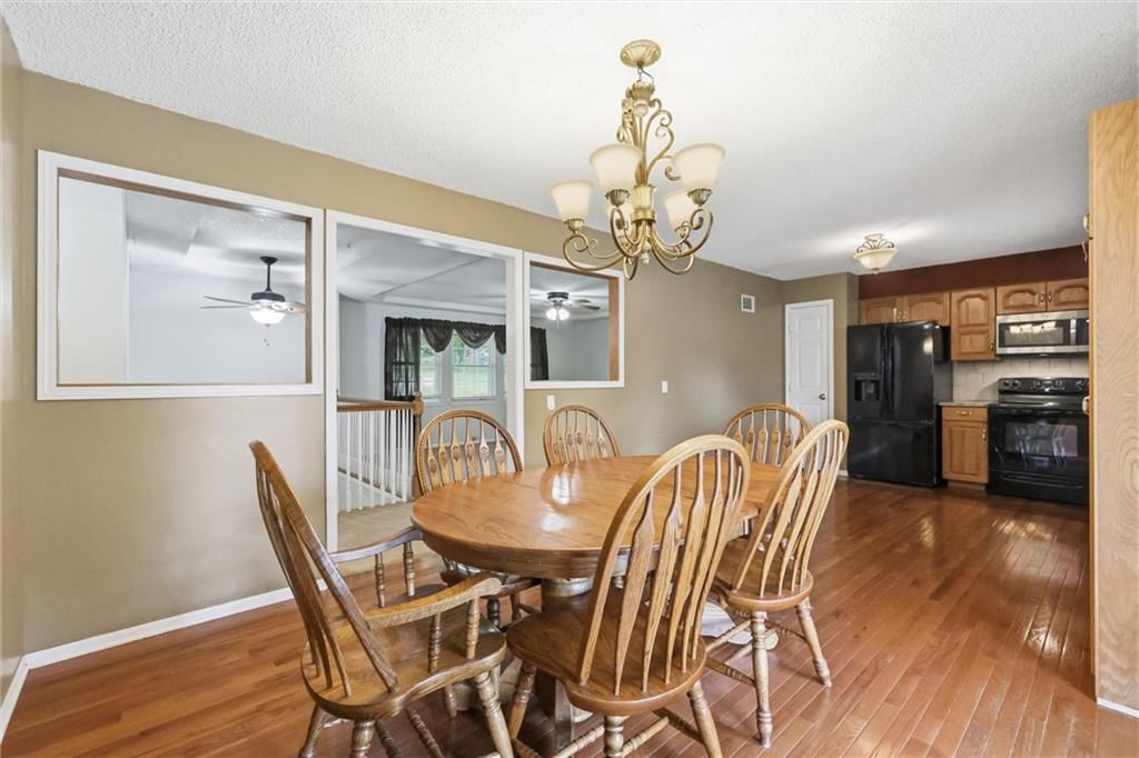 1207 S 104 Street — photo 15