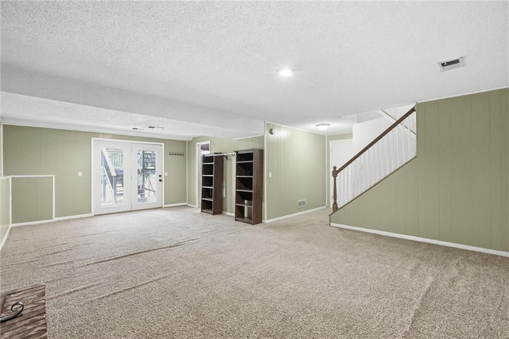 1207 S 104 Street — photo 27
