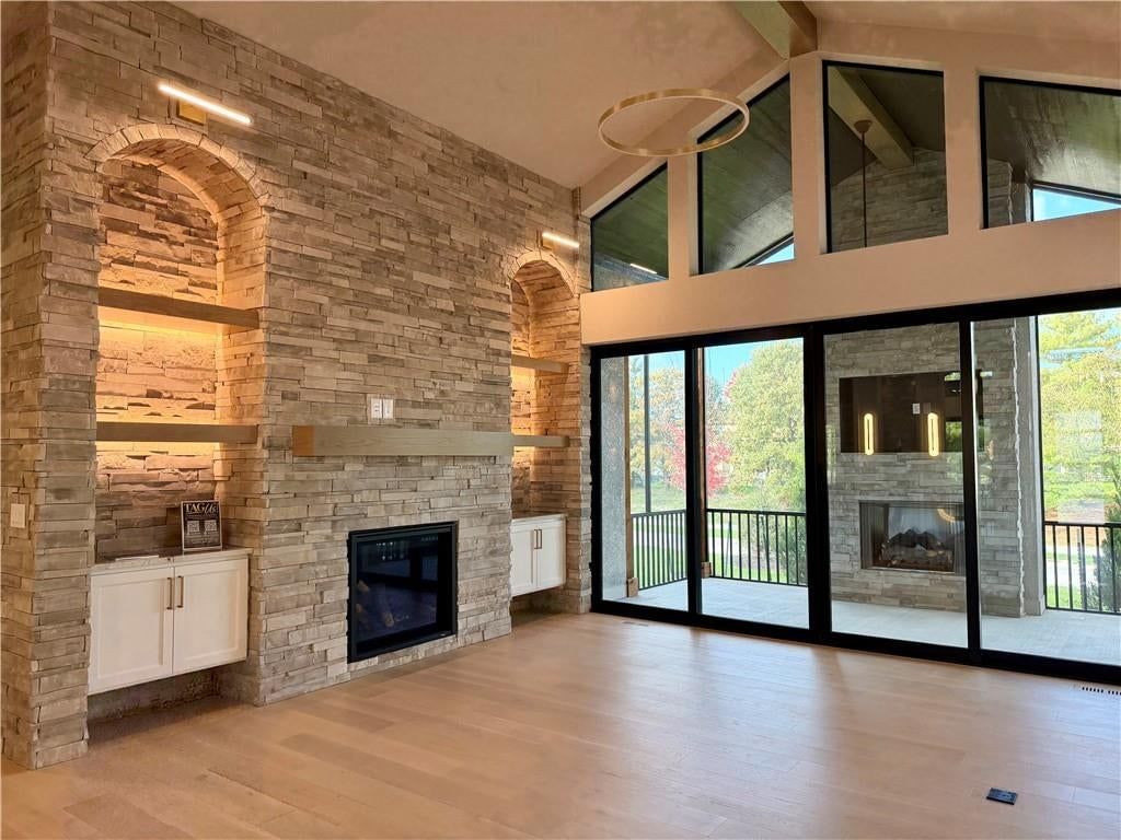 3440 W 133rd Terrace, Leawood, KS: listing photo 2