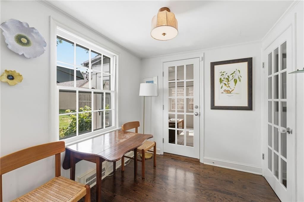 619 W 69th Terrace — photo 10