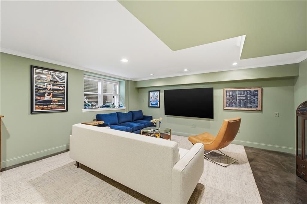 619 W 69th Terrace — photo 31