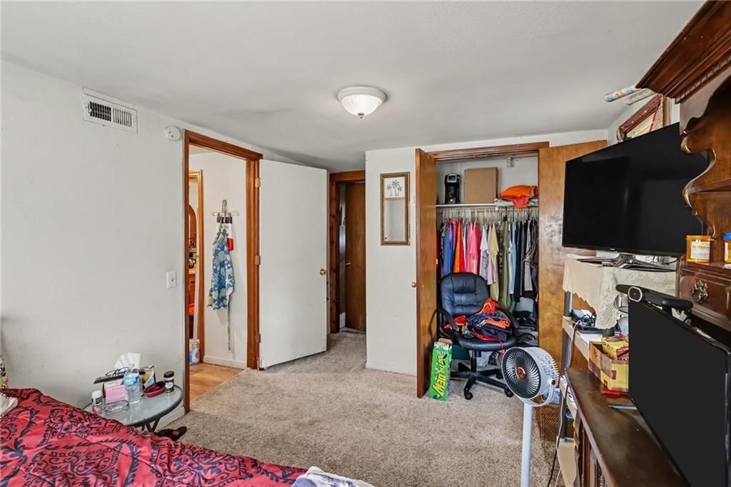 505 W Shawnee Street — photo 16