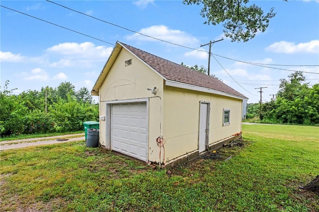 505 W Shawnee Street — photo 18