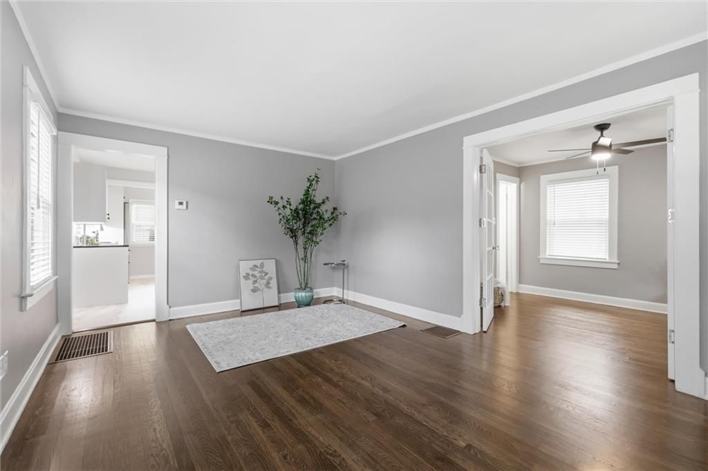 7639 Jefferson Street — photo 12