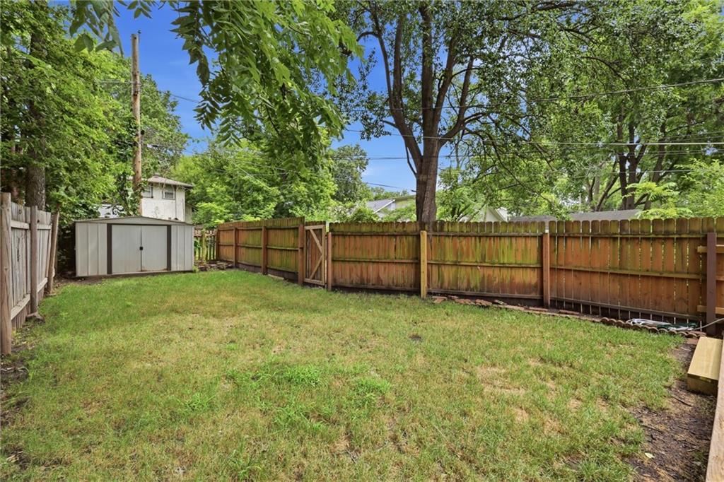 7639 Jefferson Street — photo 29