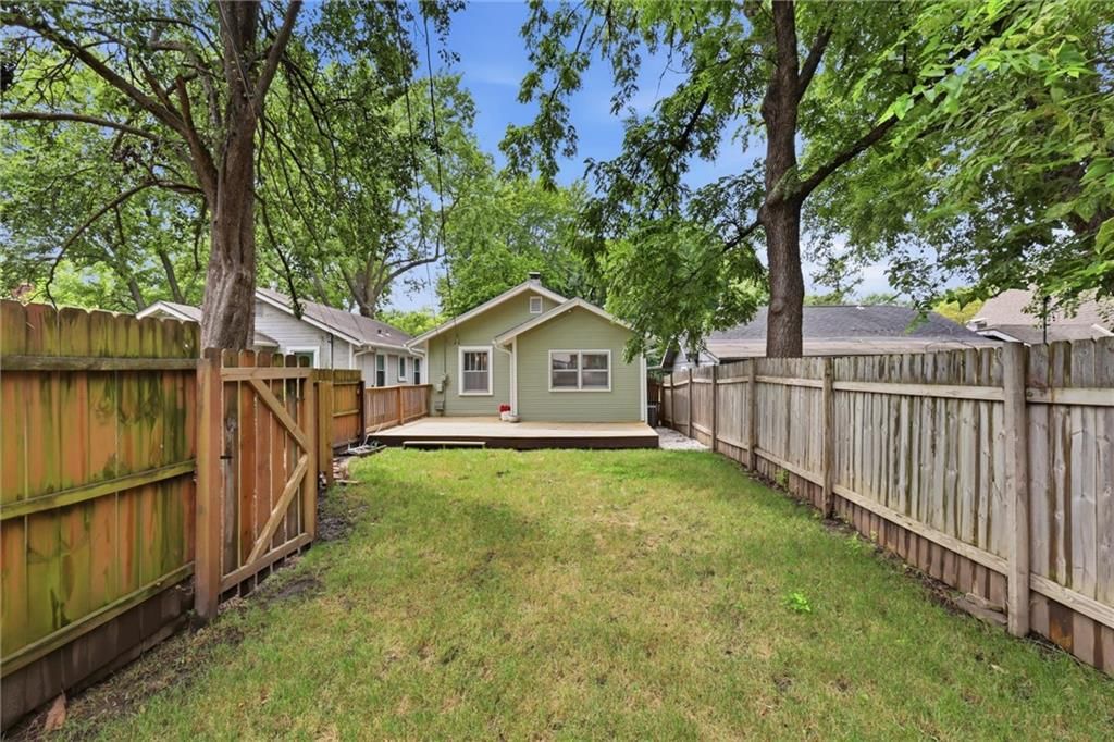 7639 Jefferson Street — photo 30