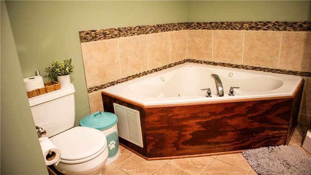 7307 Oliver Circle — photo 27