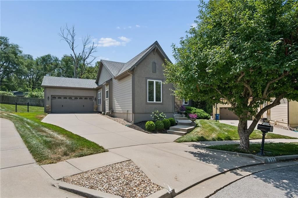 337 Cates Court — photo 3