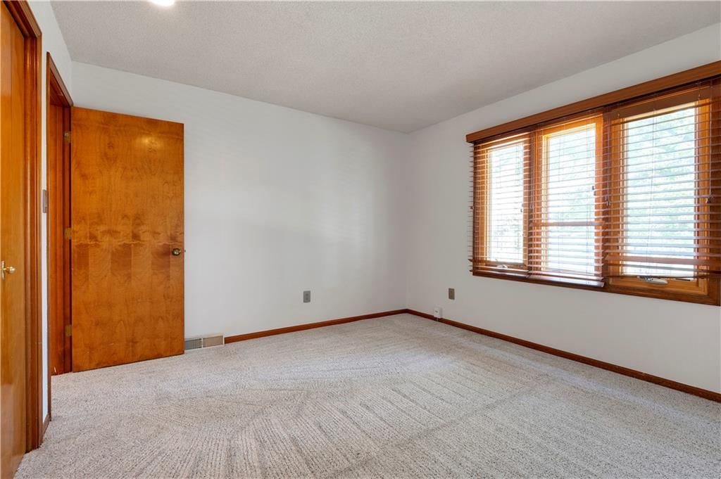 48 Woodbridge Lane — photo 22