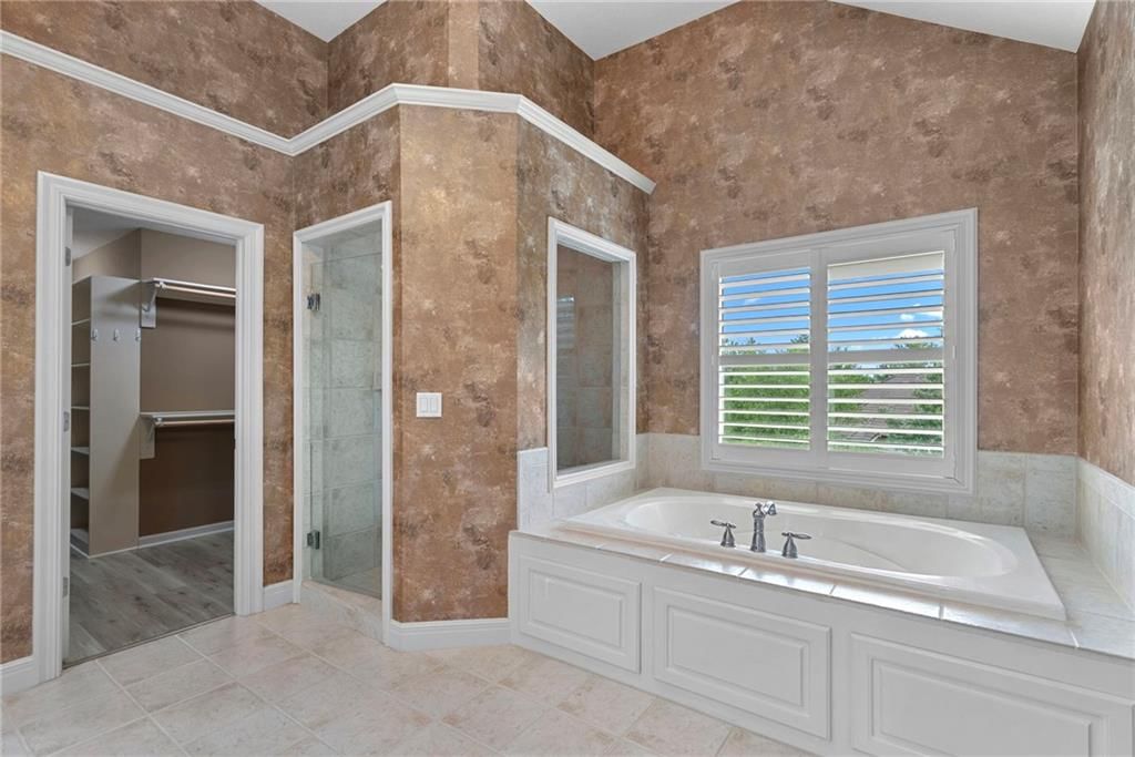 14525 Ballentine Street — photo 22