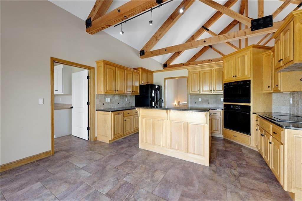 20660 Mission Road — photo 24