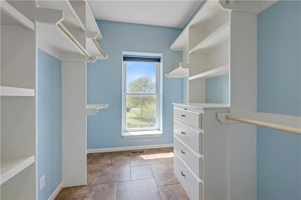 20660 Mission Road — photo 38