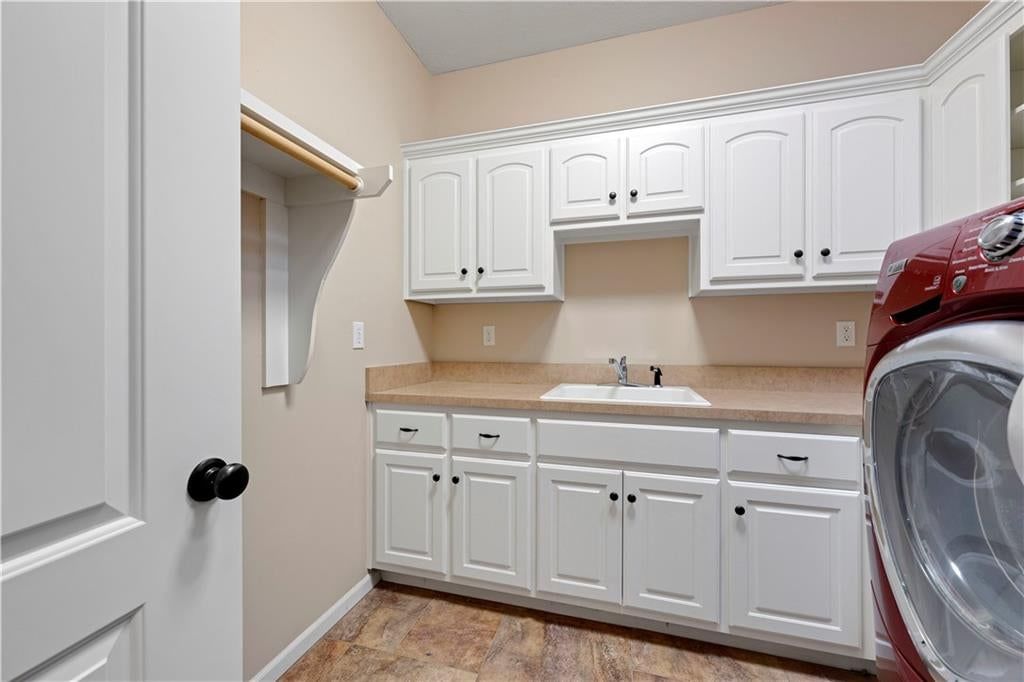 20660 Mission Road — photo 41