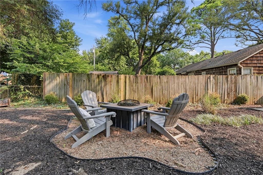 5536 Cedar Street — photo 29
