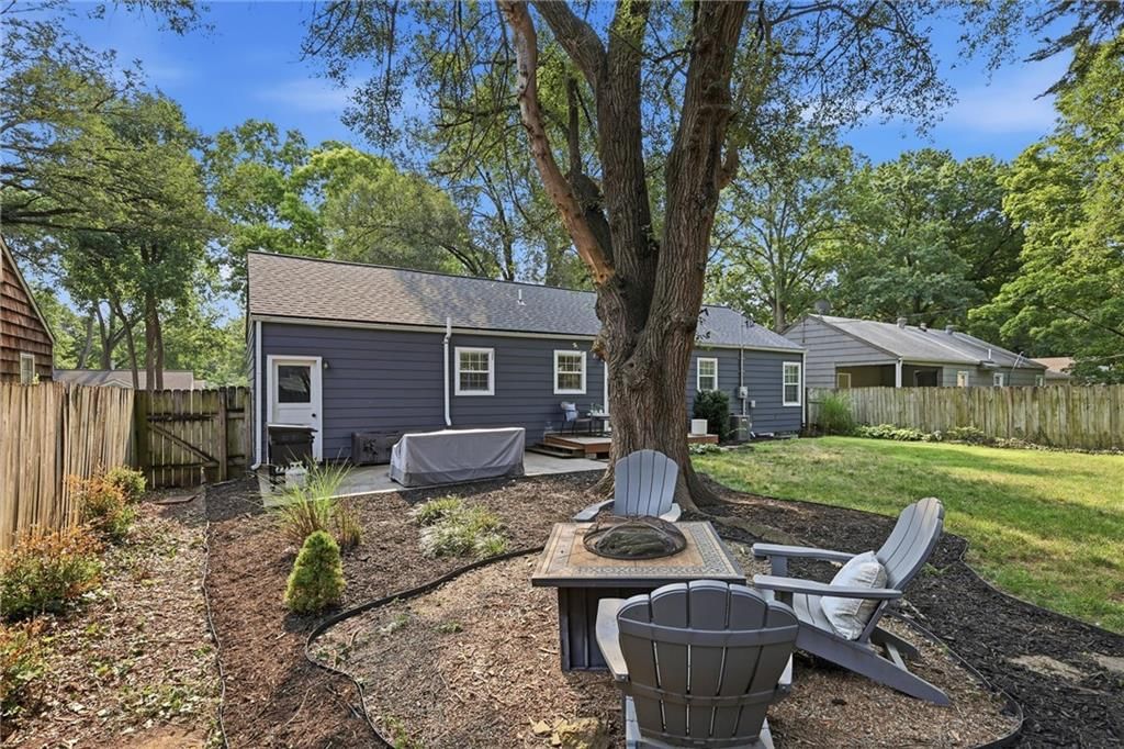 5536 Cedar Street — photo 31