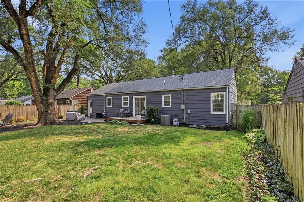 5536 Cedar Street — photo 32