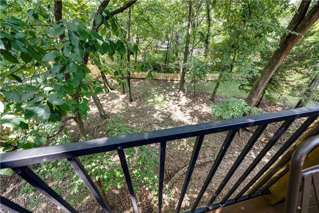 7620 Lichtenauer Street — photo 47