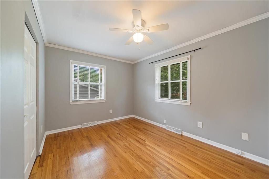 9934 England Drive — photo 24