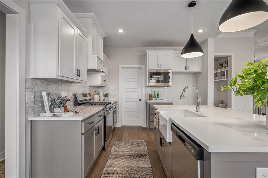 2372 W Wabash Street — photo 22