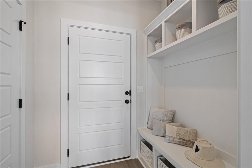 2372 W Wabash Street — photo 39