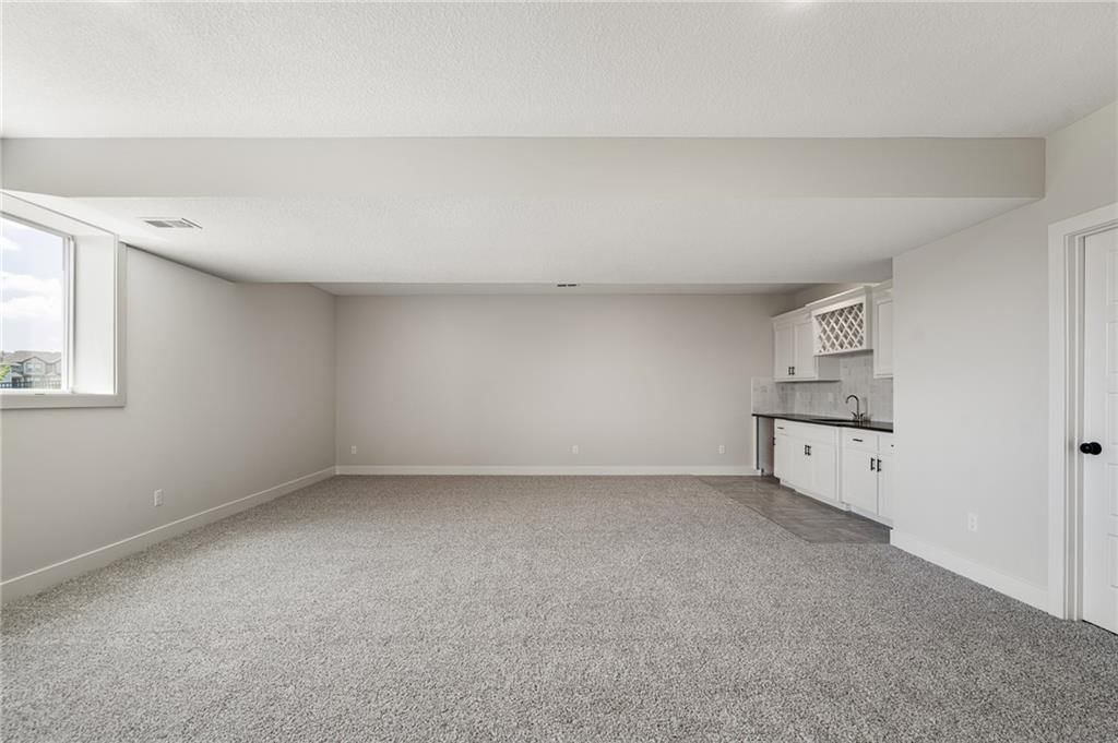 2372 W Wabash Street — photo 48