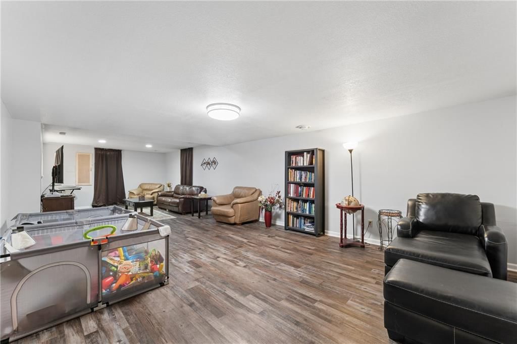 12301 Frost Road — photo 40