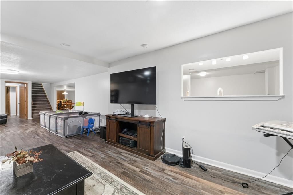12301 Frost Road — photo 42
