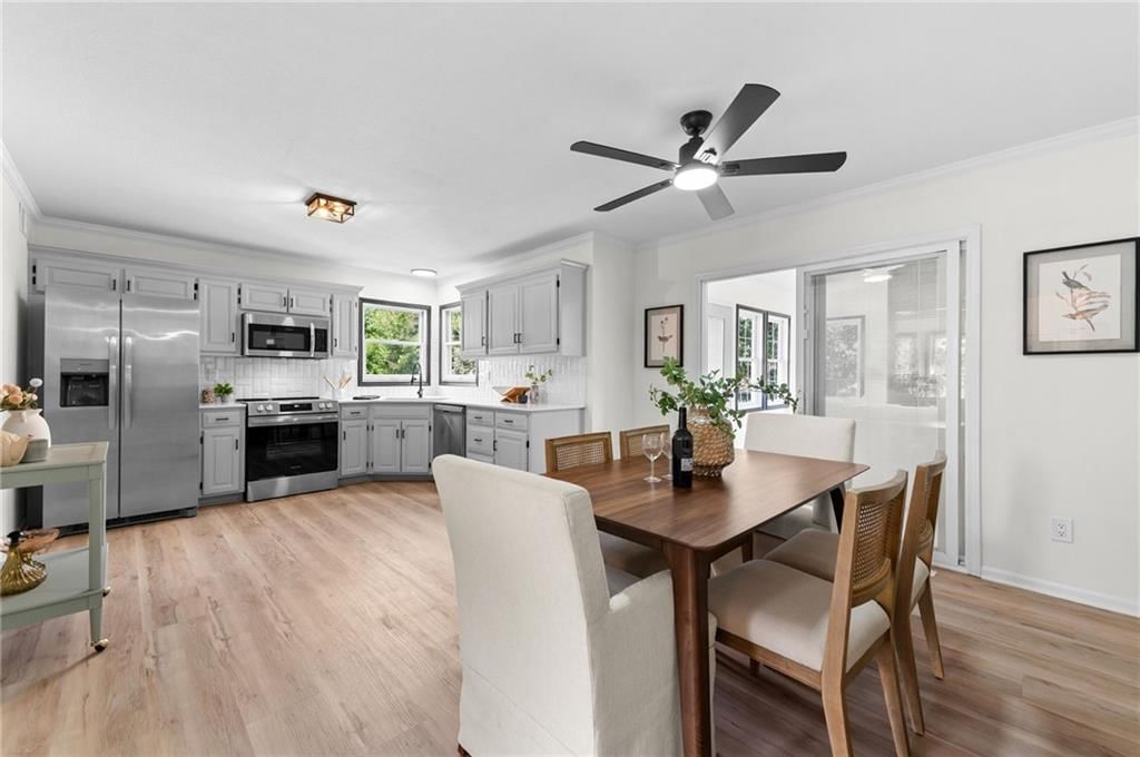 205 Johnston Parkway — photo 7