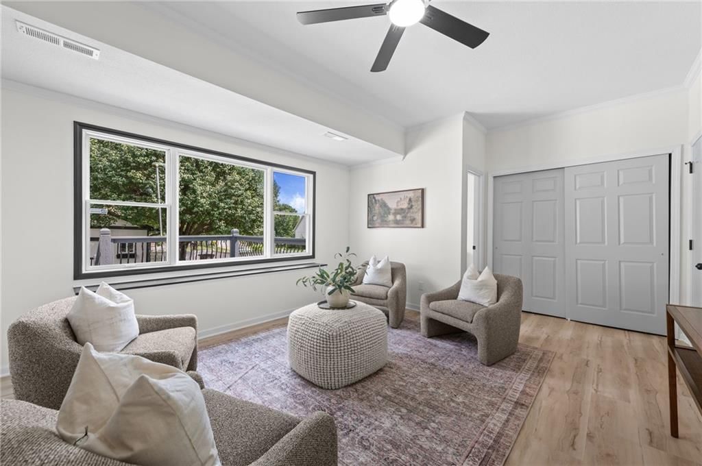 205 Johnston Parkway — photo 16