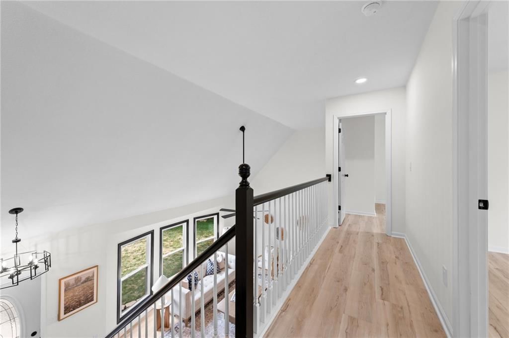 205 Johnston Parkway — photo 24